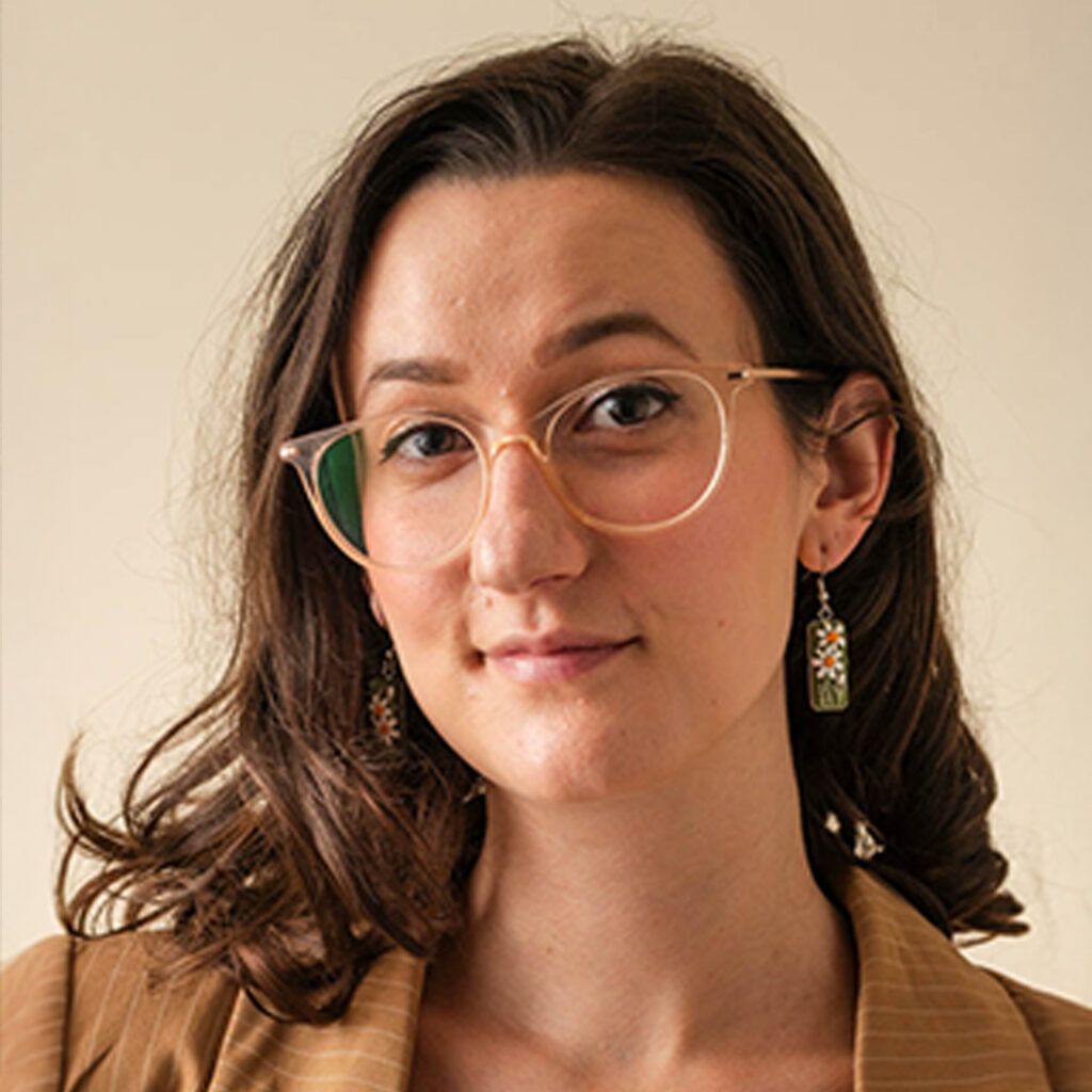 Profile picture of Lindsay Bell-Etkin